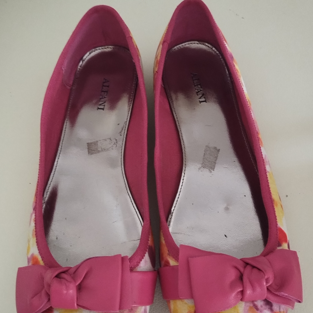 Alfani Pink Women's Shoes with Bow